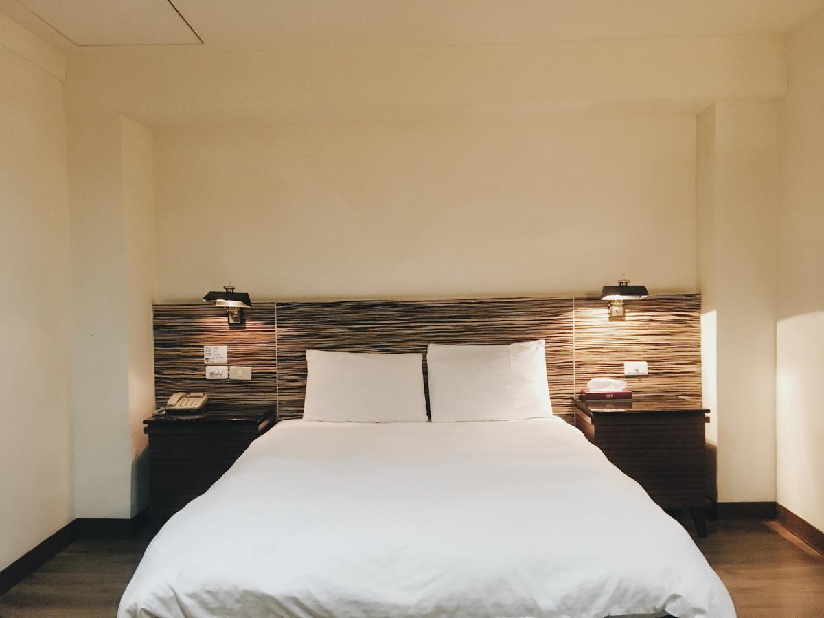 Hua Tai Hotel Синьчжу Экстерьер фото