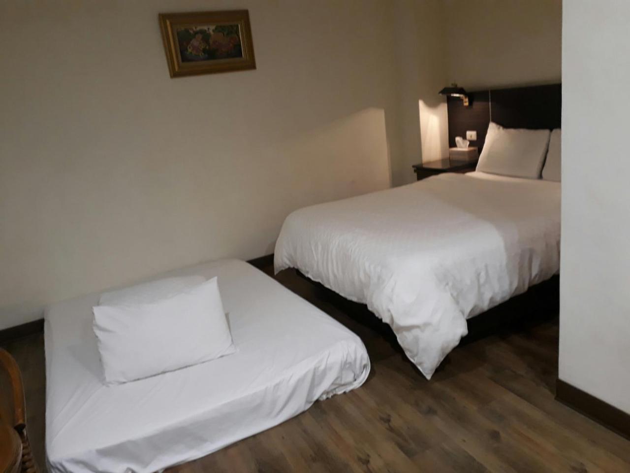 Hua Tai Hotel Синьчжу Экстерьер фото