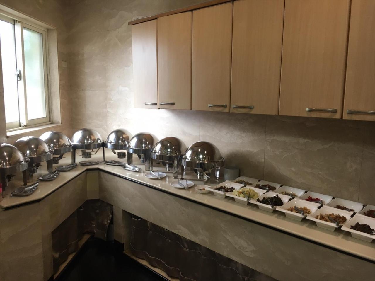 Hua Tai Hotel Синьчжу Экстерьер фото