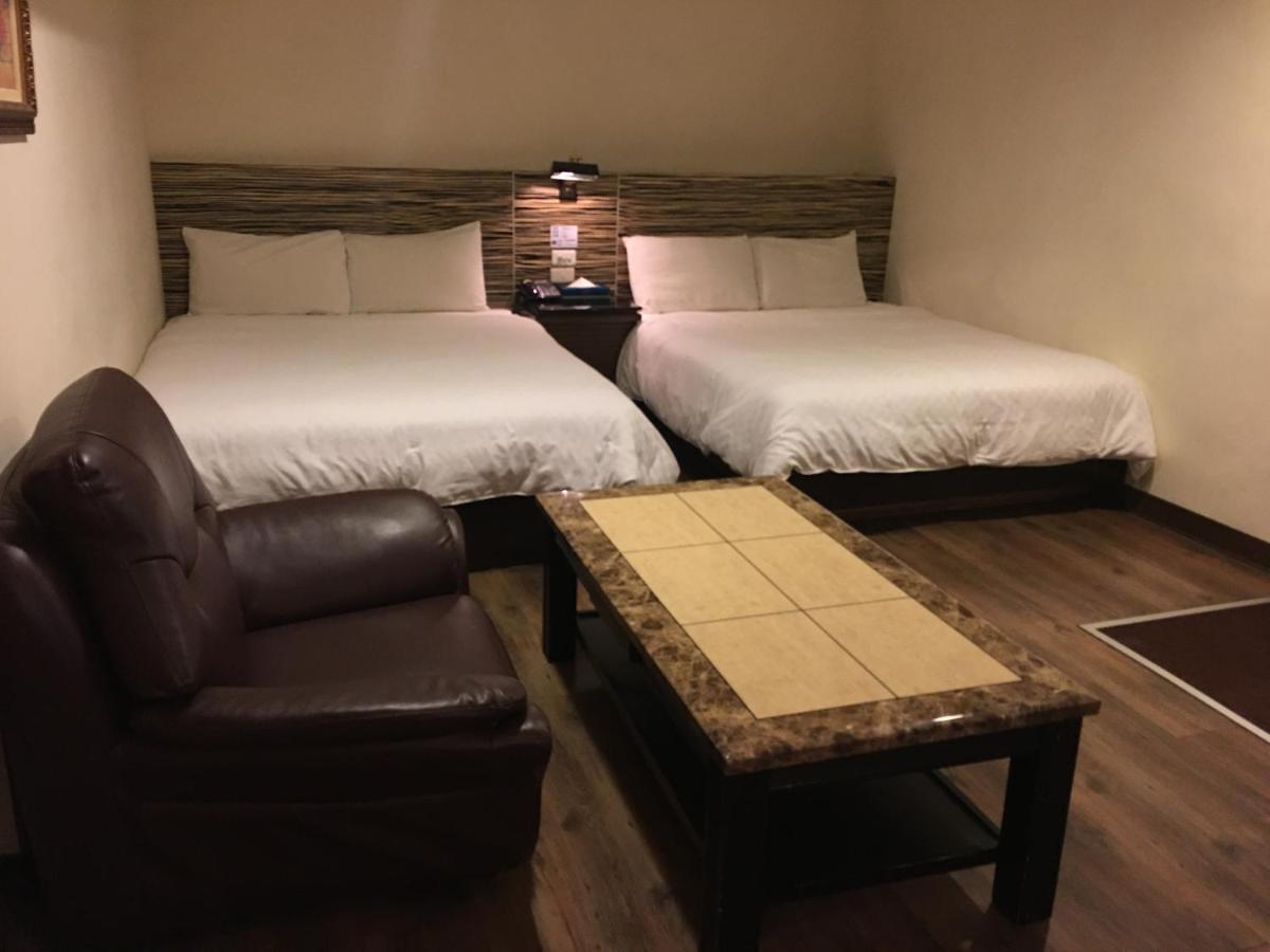 Hua Tai Hotel Синьчжу Экстерьер фото